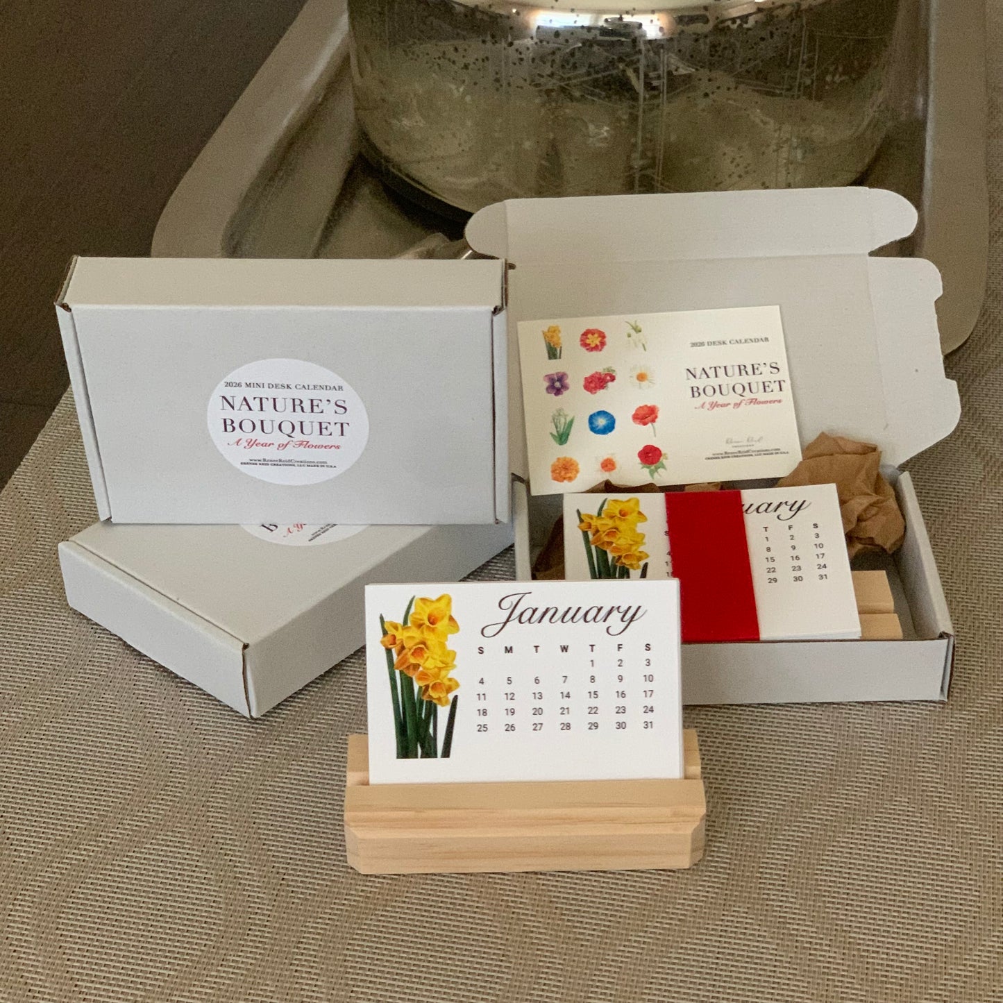 Nature’s Bouquet 2026 Mini Desk Calendar